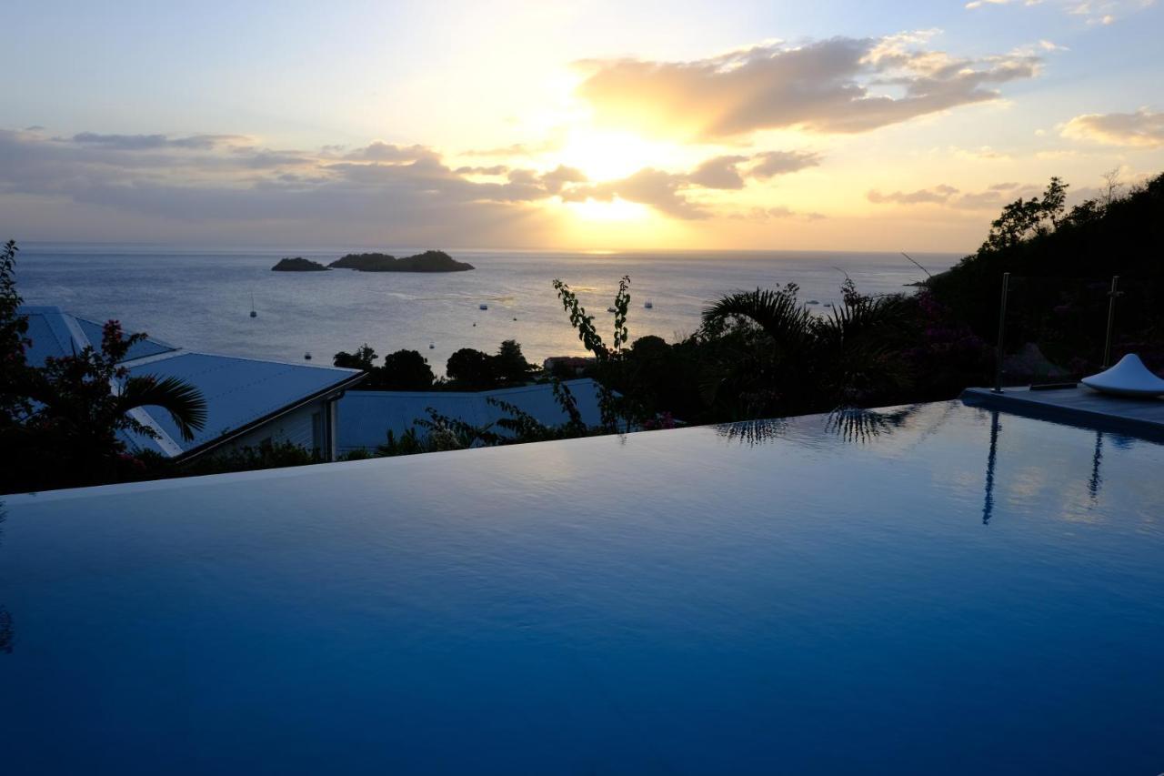 Sunset Palm - Superbe Villa Créole avec piscine face au coucher de soleil Bouillante Extérieur photo